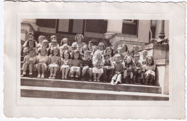 Miss Hattie Stowe's class - 1945